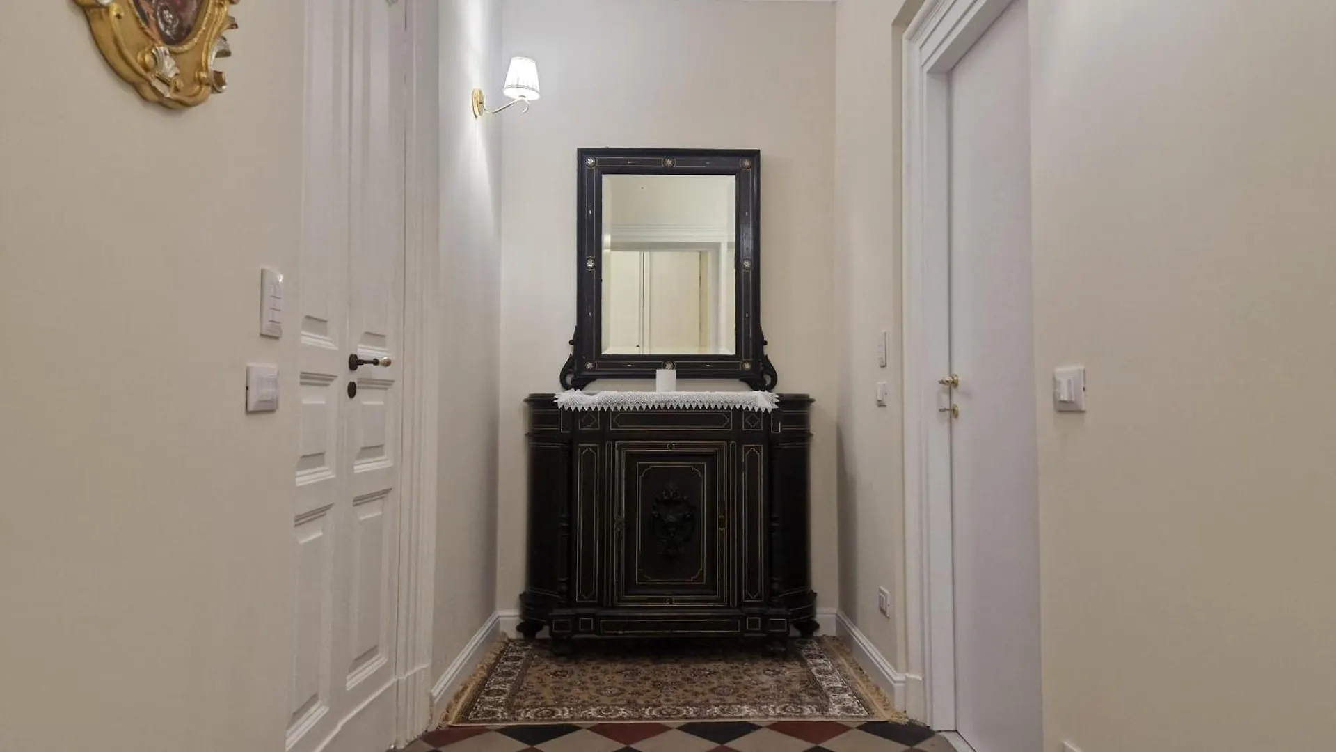 Ancients Courts Of Catania Apartment Italy