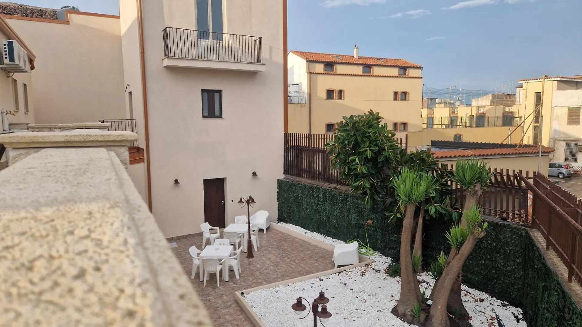 Ancients Courts Of Catania Apartment
