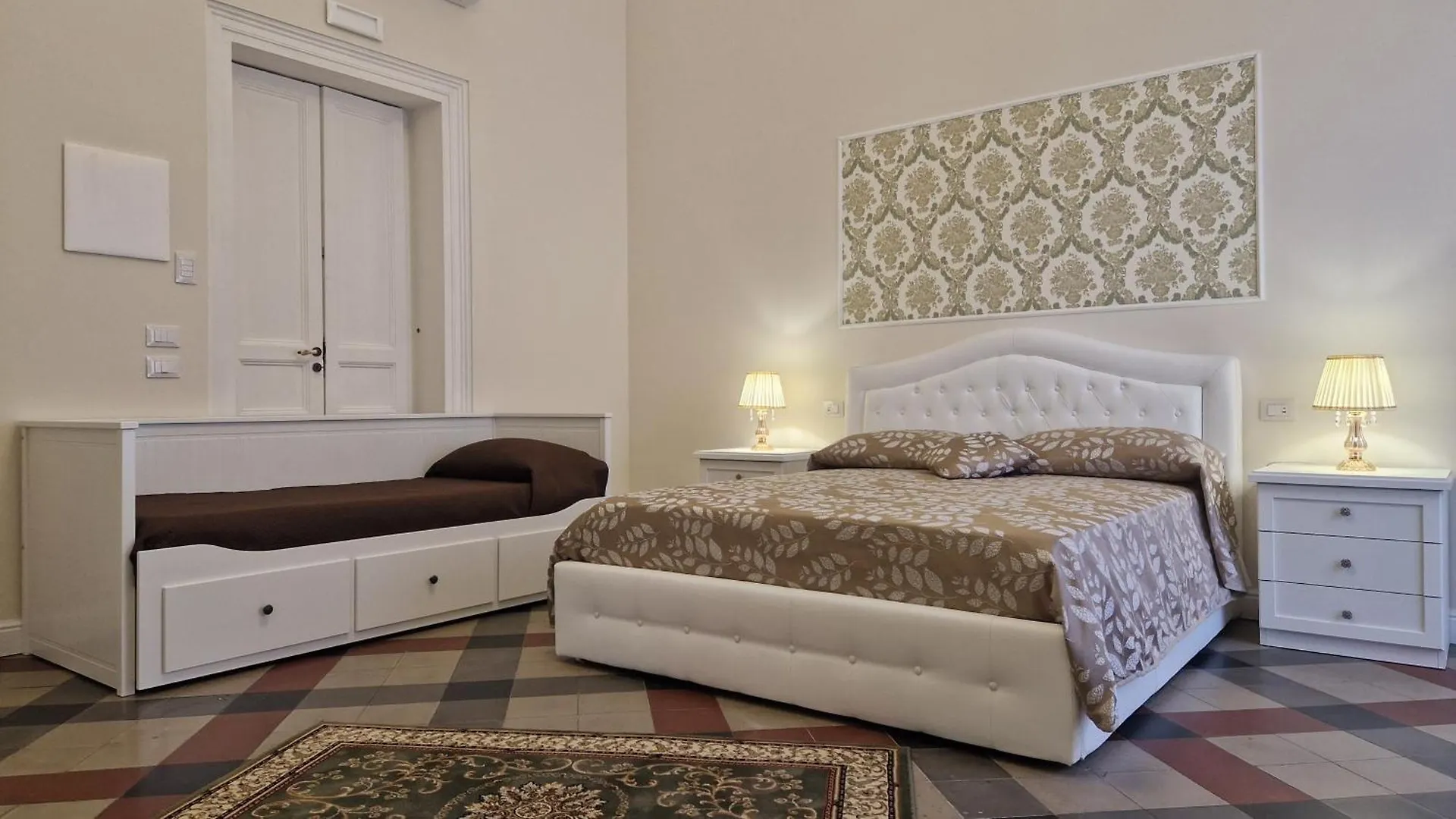 Ancients Courts Of Catania Apartment Italy
