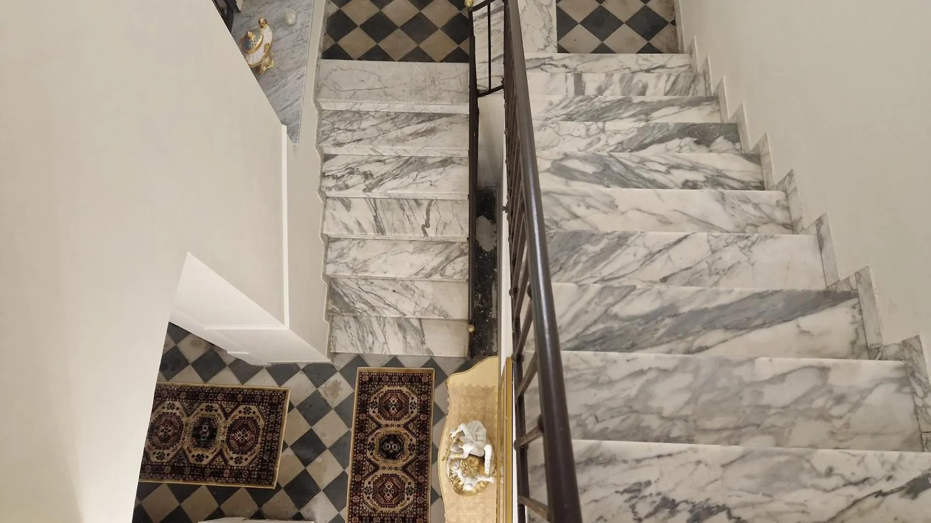 Ancients Courts Of Catania Apartment 0*,